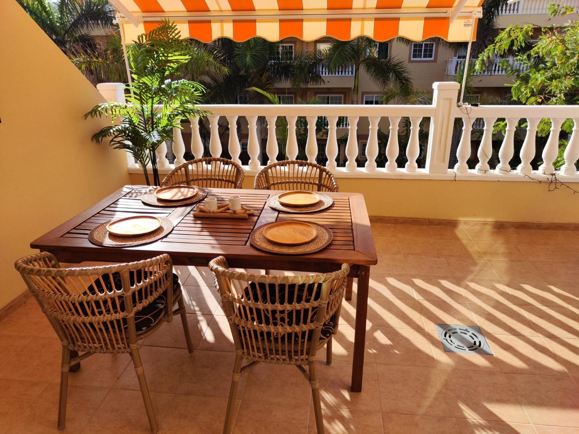 Apartament Lovely Primavera Palm Mar Zewnętrze zdjęcie